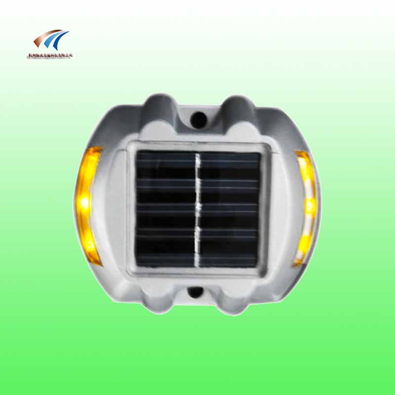 太阳能铸铝道钉图片