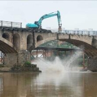 垃圾站除臭装置,公厕除臭机,除臭去味设备