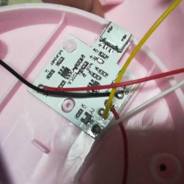 轻触开关锂电池球泡灯方案FS4056+FS150C 手电筒LED驱动集成电路(