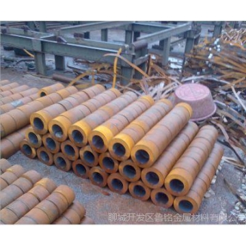 山东聊城生产20#大口径厚壁无缝钢管 机械加工、轴承加工用厚壁钢管切割